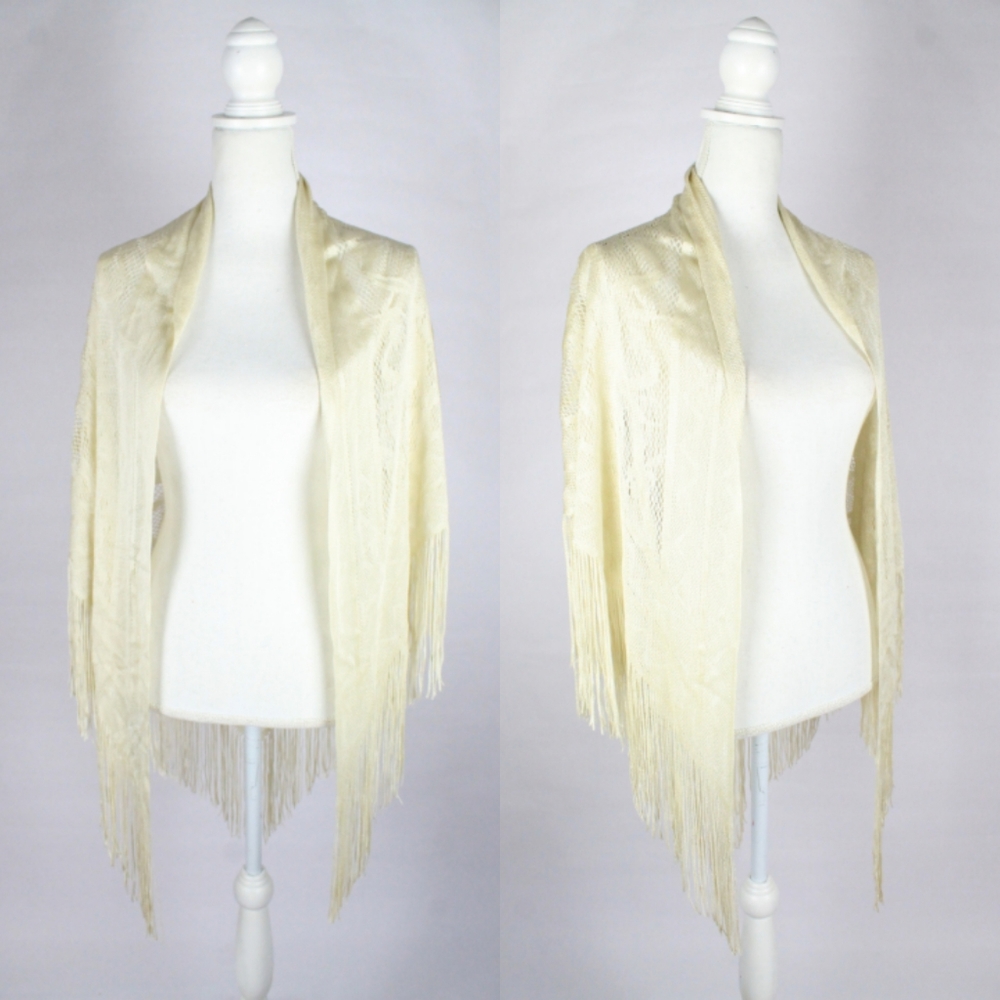 Vintage Ivory Knit Shawl Scarf Poncho 70's Cottagecore